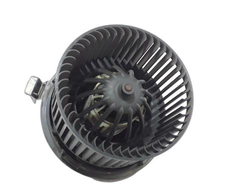Used Heater blower motor RENAULT CLIO III (BR0/1, CR0/1) 1.5 dCi (BR17, CR17) (86 hp) 28685119