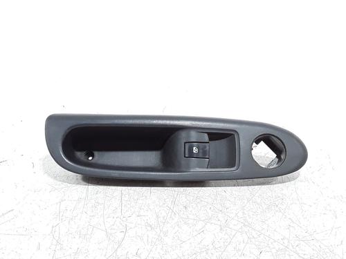 Used Right front window switch Right front window switch RENAULT CLIO II (BB_, CB_) 1.4 16V (B/CB0P, BB13) (98 hp) 33247240 33247240