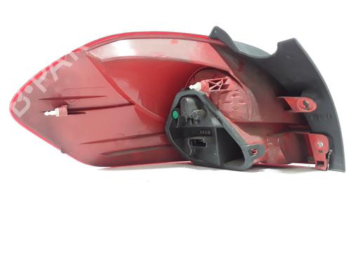 Right taillight RENAULT CLIO III Grandtour (KR0/1_) 1.5 dCi (KR0F) | BP29055257C35 