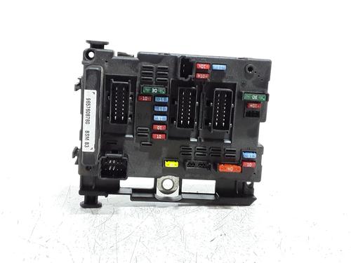 fuse-box-peugeot-807-eb_-2002-33561036 main image