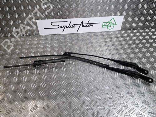 Used Front windshield wiper arm PEUGEOT 207 CC (WD_) 1.6 HDi (109 hp) 25202595