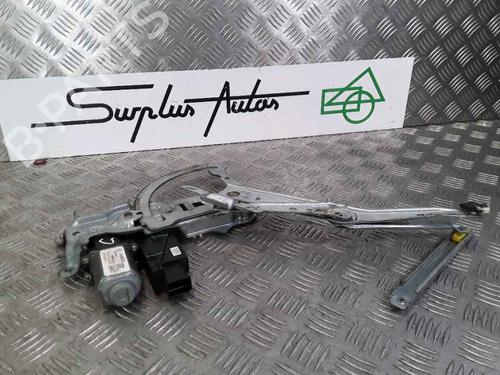 Fensterheber links vorne für Fensterheber links vorne OPEL CORSA C (X01) 1.2 (F08, F68) (75 hp) 36680458 36680458