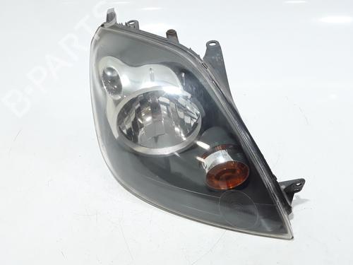 Used Right headlight FORD FIESTA V (JH_, JD_) 1.6 TDCi (90 hp) 25183033
