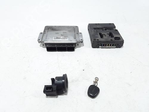 Elektronik Modul für RENAULT SCÉNIC I MPV (JA0/1_, FA0_) [1999-2010]  25180221