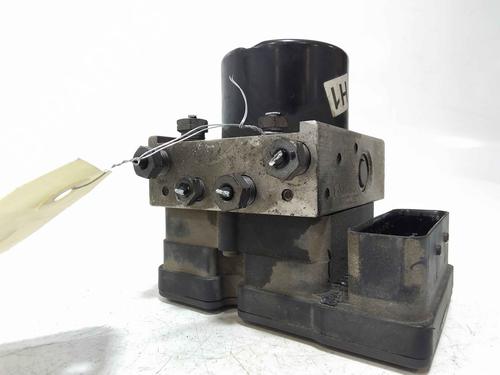 Used ABS pump FORD FIESTA VI (CB1, CCN) 1.4 TDCi (68 hp) 25165832