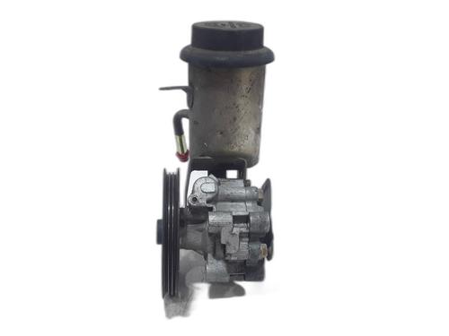 Styring servopumpe TOYOTA YARIS (_P1_) 1.4 D-4D (NLP10_, NLP10R) (75 hp) 28593715