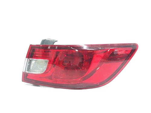 right-taillight-renault-clio-iv-bh_-2012-2013-2014-2015-2016-2017-2018-2019-2020-2021-37728968 main image