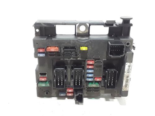 Used Fuse box PEUGEOT 307 (3A/C) 1.6 HDi 110 (109 hp) 25181431