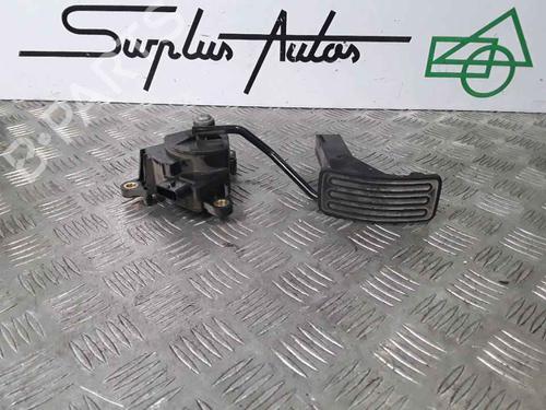 Used Pedal RENAULT KOLEOS I (HY_) 2.0 dCi 4x4 (HY0K) (150 hp) 25180700