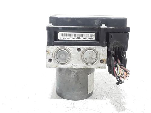Used ABS pump RENAULT MEGANE II Coupé-Cabriolet (EM0/1_) 1.9 dCi (120 hp) 25298787