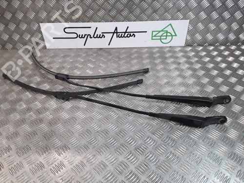Used Front windshield wiper arm PEUGEOT 3008 I MPV (0U_) 1.6 HDi (112 hp) 25202750
