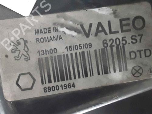 Right headlight PEUGEOT 206 Hatchback (2A/C) 2.0 HDI 90 | BP25182622C29 