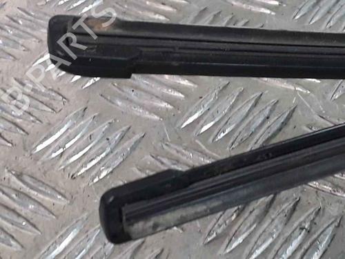 Front windshield wiper arm BMW 3 (E90) 320 d | BP25202346C143 