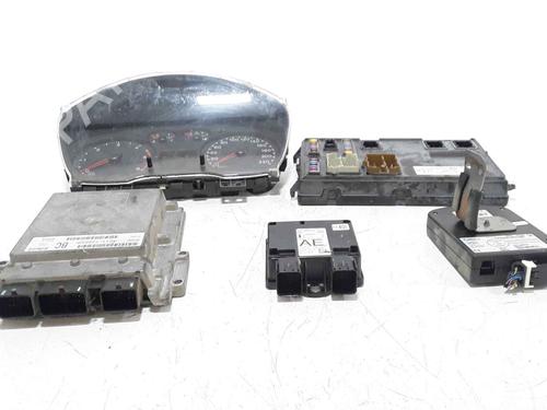 Calculateur moteur (ecu) FORD TRANSIT Van (FA_ _) 2.2 TDCi (115 hp) 25766905