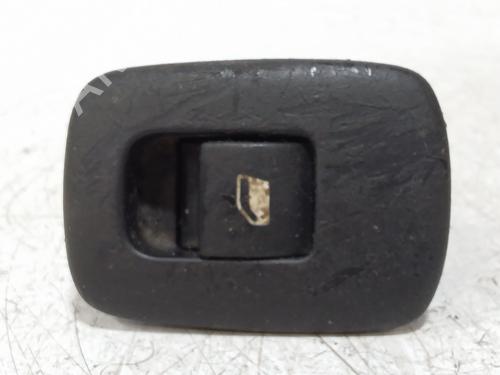 Comutador vidro trás esquerdo CITROËN C3 II (SC_) 1.4 HDi 70 (SC8HZC, SC8HR0, SC8HP4) (68 hp) 31301611