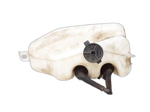 Used Windscreen washer tank RENAULT CLIO I (B/C57_, 5/357_) 1.2 (5/357Y, 5/357K) (58 hp) 31118785
