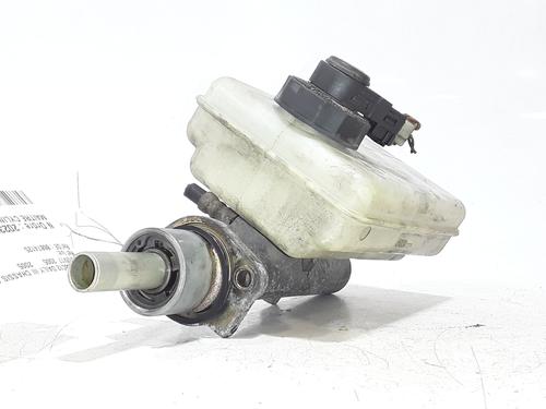 Used Brake master cylinder IVECO DAILY III Van 35 C 12 V, 35 S 12 V (AGKA43A2, AGKB43A2, AGKB46A2,... (116 hp) 25767652