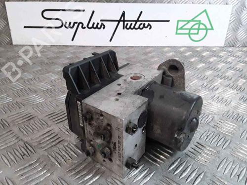 Used ABS pump MERCEDES-BENZ E-CLASS T-Model (S210) E 290 T Turbo-D (210.217) (129 hp) 25164798