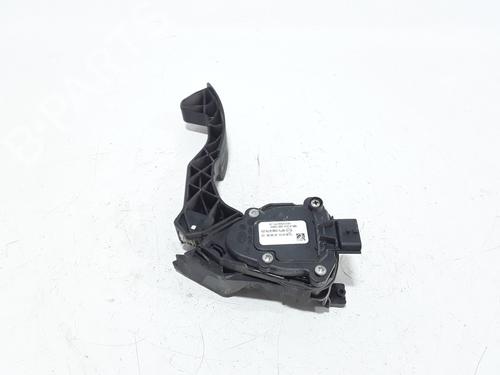 Pedal RENAULT TWINGO III (BCM_, BCA_) 0.9 TCe 95 (92 hp) 25181411