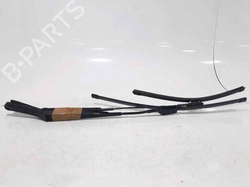 Used Front windshield wiper arm VW GOLF VI (5K1) 2.0 TDI (110 hp) 25202264