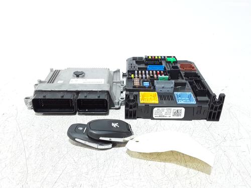 Used Electronic module Electronic module PEUGEOT 308 II (LB_, LP_, LW_, LH_, L3_) 1.2 THP 130 (131 hp) 33631681 33631681