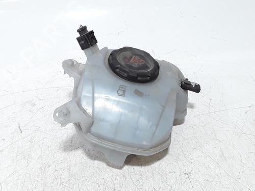 Used Expansion tank VW POLO VI (AW1, BZ1, AE1) 1.0 (65 hp) 28363948