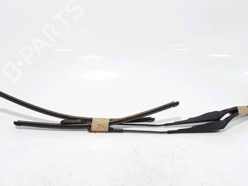 Front windshield wiper arm BMW 1 (E81) 118 d | BP25202366C143 