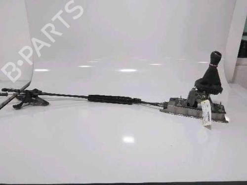 Used Gear lever VW TOURAN (1T3) 1.6 TDI (105 hp) 25183590