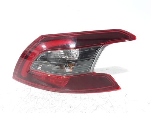 Høyre baklys Høyre baklys PEUGEOT 308 II (LB_, LP_, LW_, LH_, L3_) 1.2 THP 130 (131 hp) 33631689 33631689