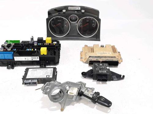Used Engine control unit (ECU) OPEL ASTRA H (A04) 1.9 CDTI (L48) (120 hp) 25194584