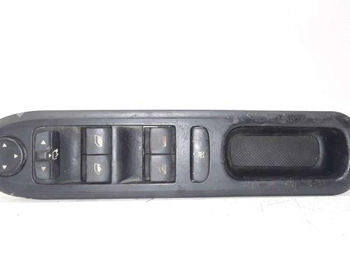 Kombi Kontakt / Stilkkontakt PEUGEOT 407 (6D_) 2.0 HDi 135 (6DRHRH, 6DRHRE, 6DRHRG, 6DRHRJ) (136 hp) 25186359