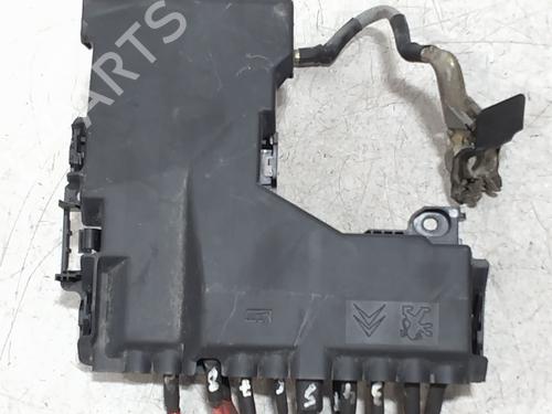 Sikringsdåse CITROËN C4 II (NC_) 1.6 HDi 90 (92 hp) 32660868