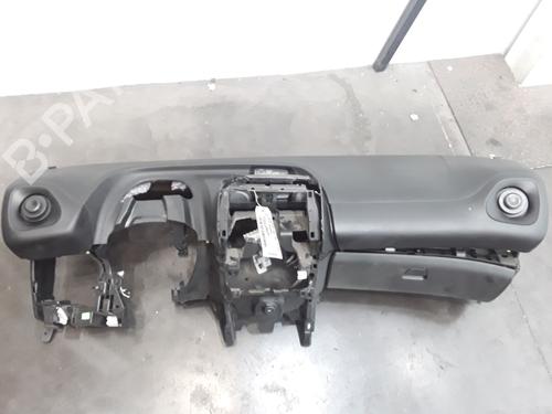 Used Dashboard Dashboard 39571181 39571181