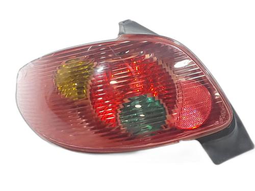 Used Left taillight PEUGEOT 206+ (2L_, 2M_) 1.4 HDi eco 70 (68 hp) 30116789