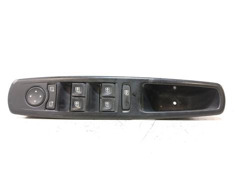Used Switch Switch RENAULT MEGANE III Hatchback (BZ0/1_, B3_) 1.5 dCi (BZ0C) (90 hp) 34385785 34385785