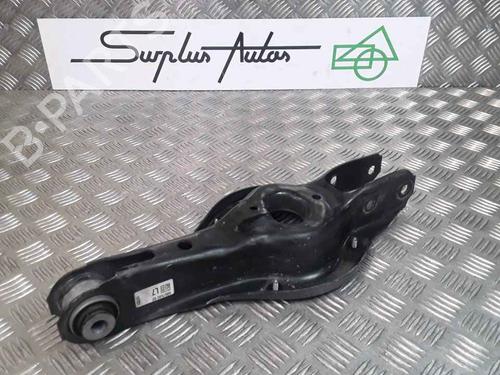 Venstre bak bærearm BMW 1 (F20) 118 d (150 hp) 25198643