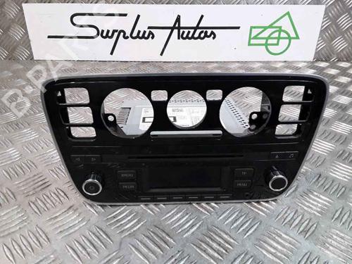 Used Radio VW UP! (121, 122, BL1, BL2, BL3, 123) 1.0 (75 hp) 25189267