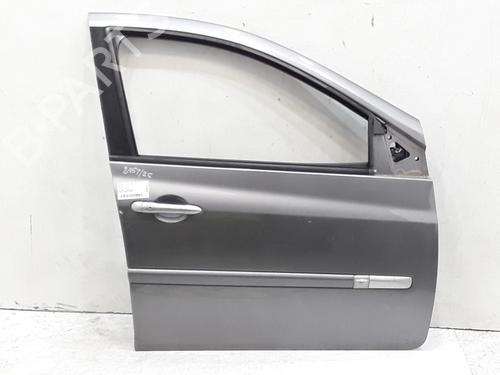 Porte avant droite RENAULT CLIO III (BR0/1, CR0/1) 1.5 dCi (BR17, CR17) (86 hp) 31875378