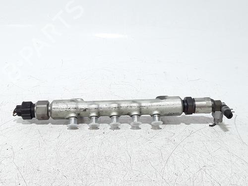 Sprederrør TOYOTA RAV 4 III (_A3_) 2.2 D 4WD (ALA30_, ALA30R) (177 hp) 31820297