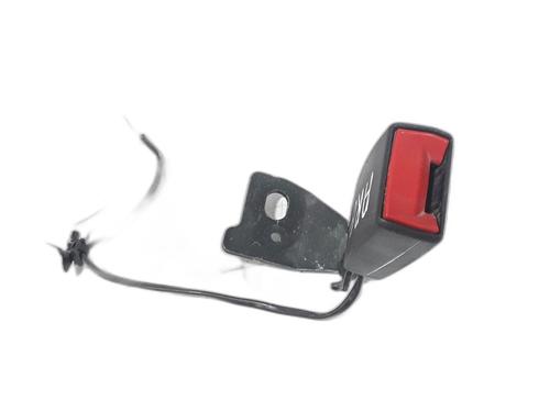 Used Seat buckle PEUGEOT 308 II (LB_, LP_, LW_, LH_, L3_) 1.6 HDi 100 (99 hp) 28371919