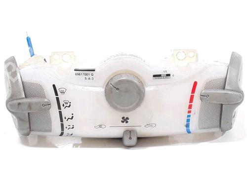 Used Climate control TOYOTA AYGO (_B1_) 1.0 (KGB10_, KGB10R) (68 hp) 25169898