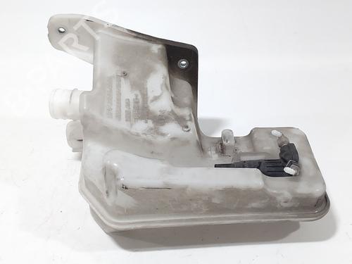 Used Windscreen washer tank VW GOLF VIII (CD1, DA1) 2.0 TDI (150 hp) 29576937