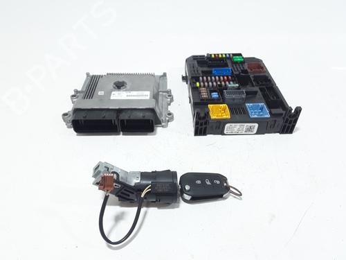 Used Electronic module CITROËN C3 / C3 ORIGIN III (SX) 1.2 THP 110 (110 hp) 25176265
