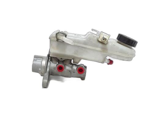 Used Brake master cylinder TOYOTA VERSO (_R2_) 2.0 D-4D (AUR20_, AUR20R) (126 hp) 29493591
