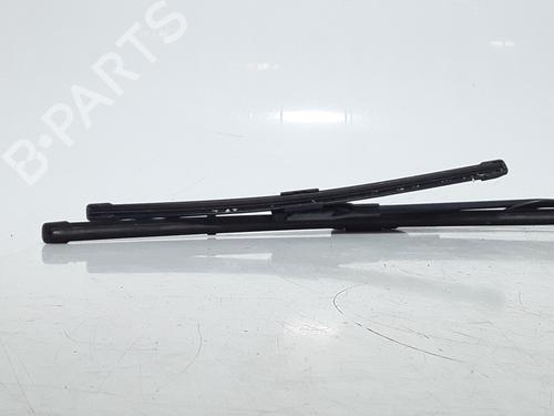 Front windshield wiper arm NISSAN QASHQAI I (J10, NJ10) 1.5 dCi | BP32307642C143