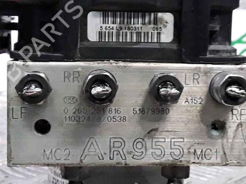 ABS pump ALFA ROMEO MITO (955_) 1.4 MultiAir (955AXL1B) | BP25165780M43 