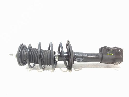 Used Left front shock absorber Left front shock absorber TOYOTA YARIS (_P13_) 1.5 Hybrid (NHP130_) (101 hp) 34528159 34528159