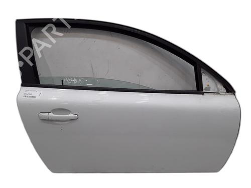 Used Right front door VOLVO C30 (533) D3 (150 hp) 30723470