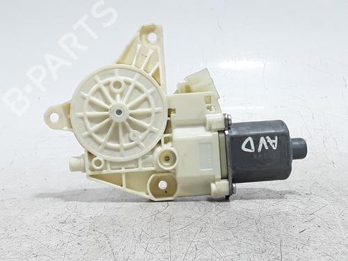 Used Right front window motor Right front window motor MERCEDES-BENZ A-CLASS (W176) A 180 CDI / d (176.012) (109 hp) 33726876 33726876