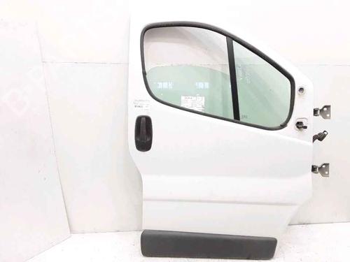 Used Right front door OPEL VIVARO A Van (X83) 2.0 CDTI (F7) (90 hp) 25194113